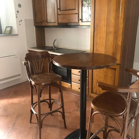 Antico Borgo Apartment *